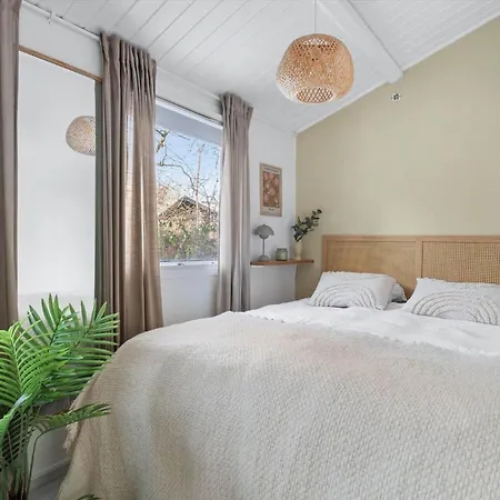 1666-vejby-avlegardsvej-2 * Vejby